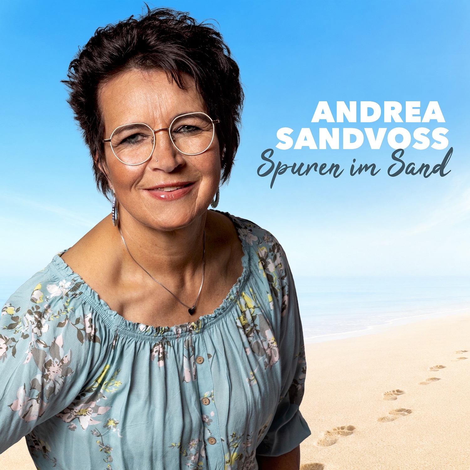 Andrea Sandvoss - Spuren im Sand - Cover.jpg